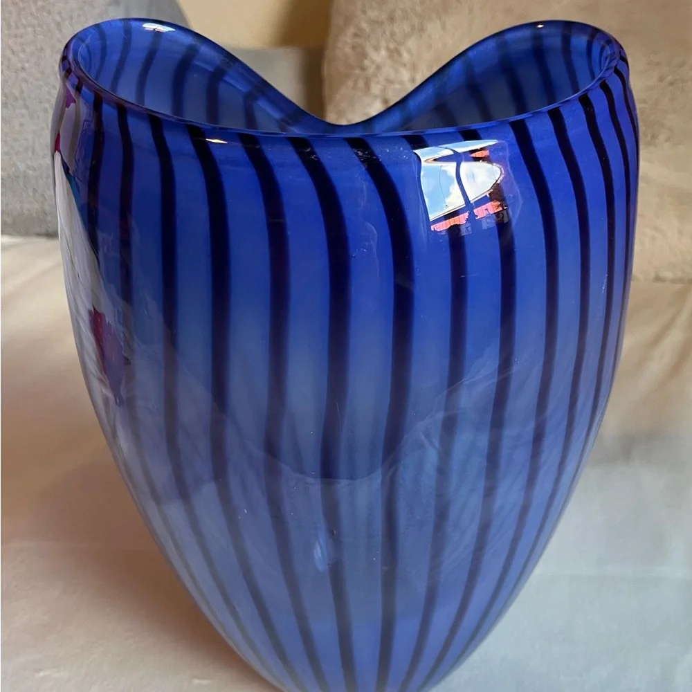 Rare Z Gallerie Art Glass Vase Urchin Blue and Black Stripes 7.5 LBS